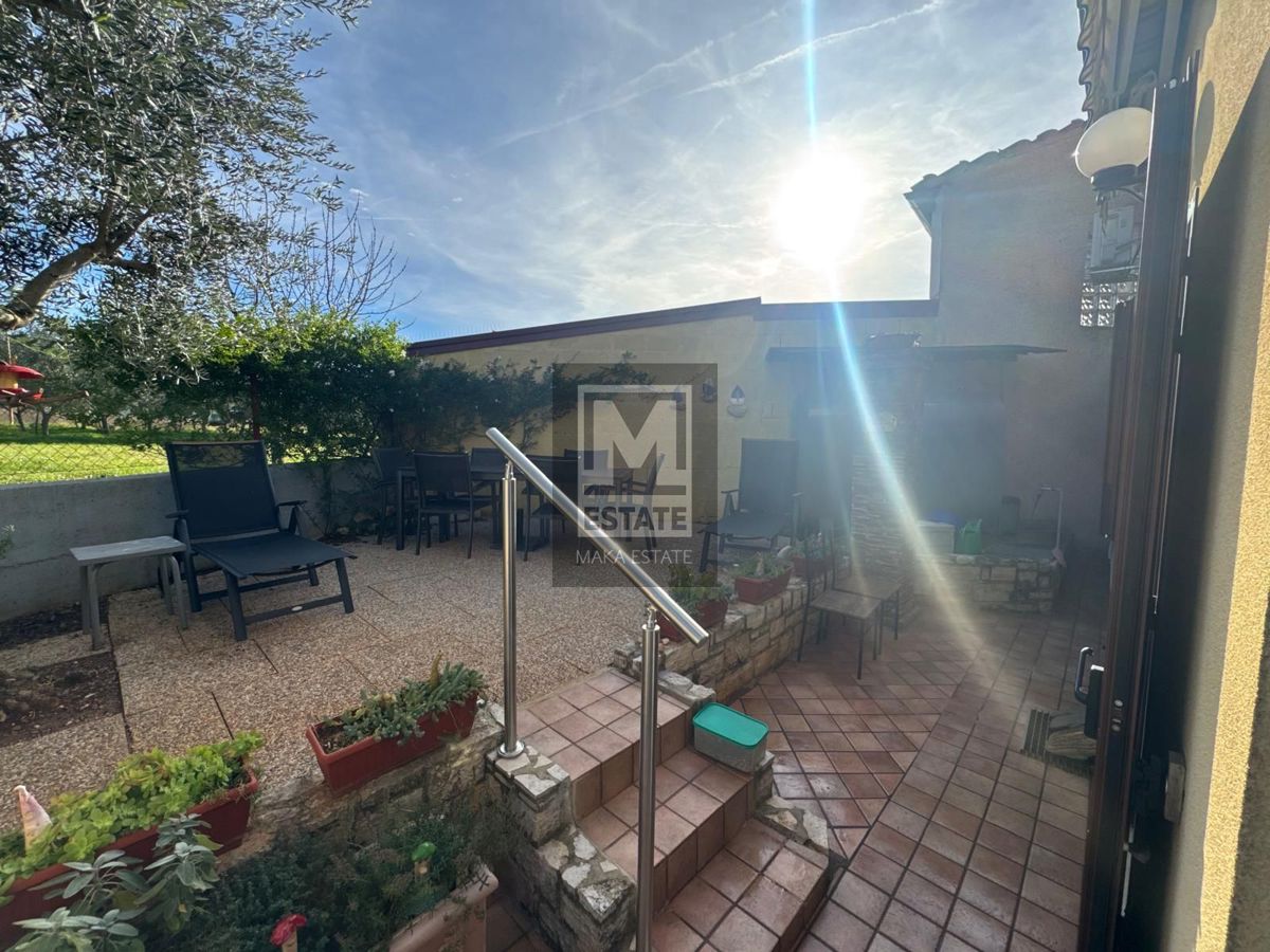 Kaštelir, una splendida casa a schiera!