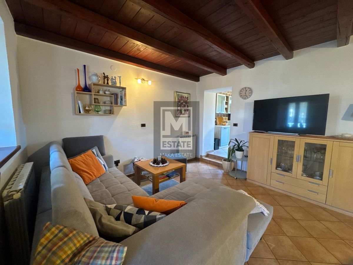 Kaštelir, una splendida casa a schiera!