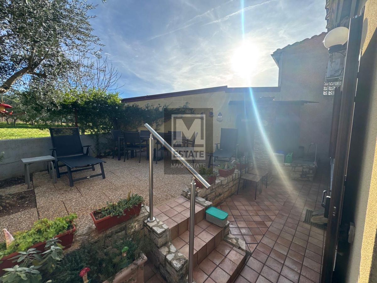 Kaštelir, una splendida casa a schiera!