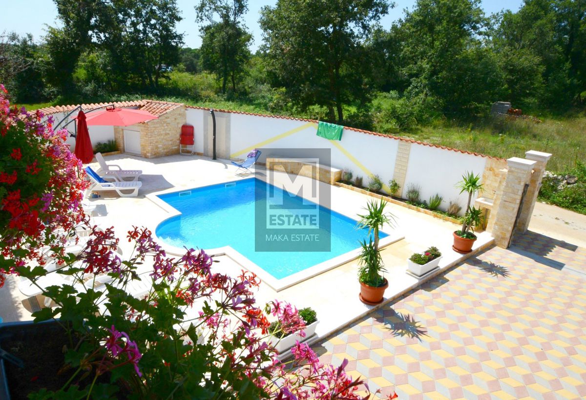 Parenzo, dintorni, ottima villa con piscina!