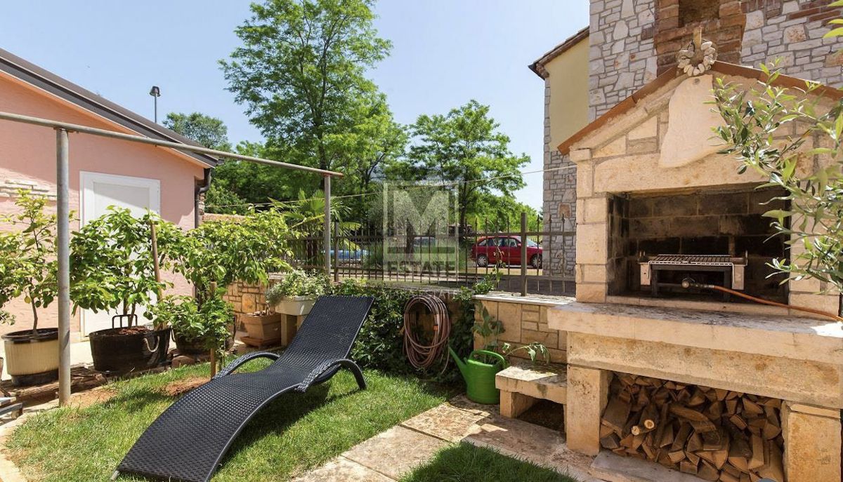 Parenzo, dintorni, Villa con bellissima vista sul mare