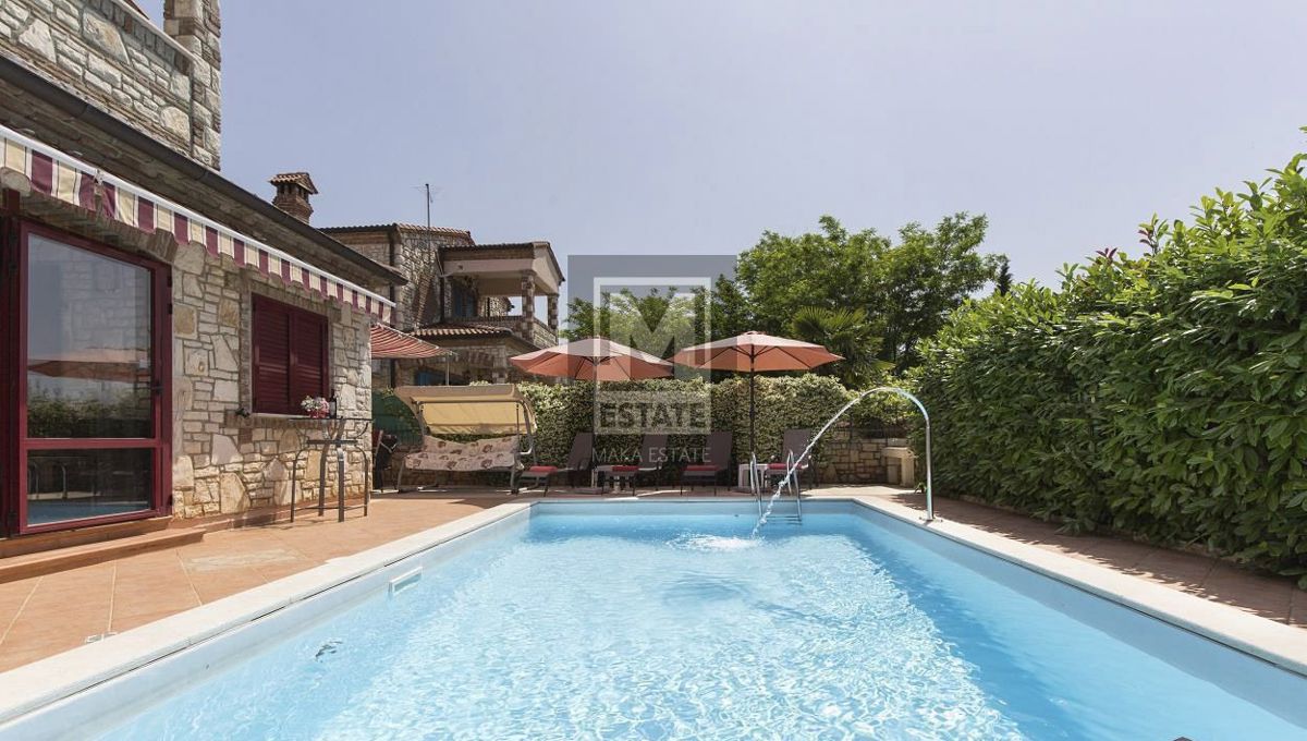 Parenzo, dintorni, Villa con bellissima vista sul mare