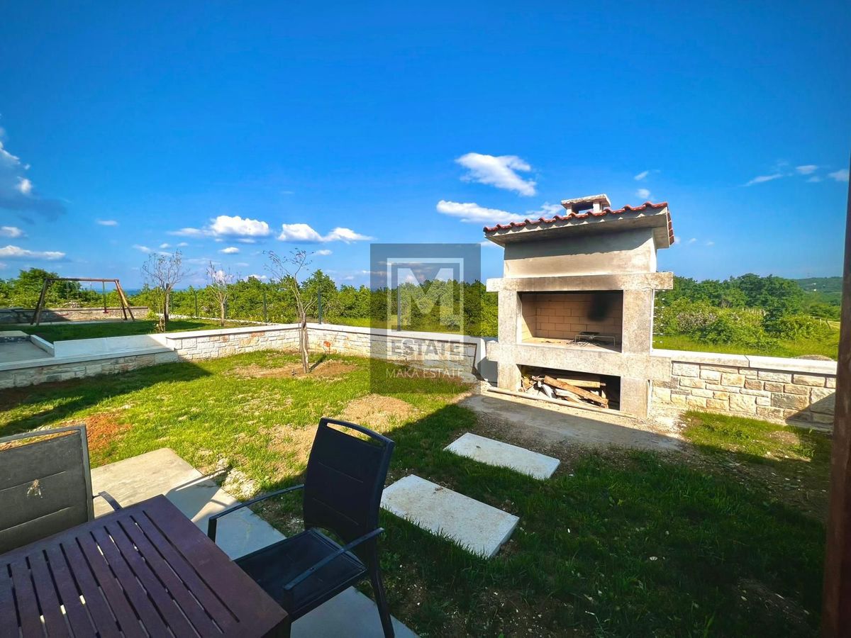 Parenzo, dintorni - Scuola rinnovata con piscina e sauna!
