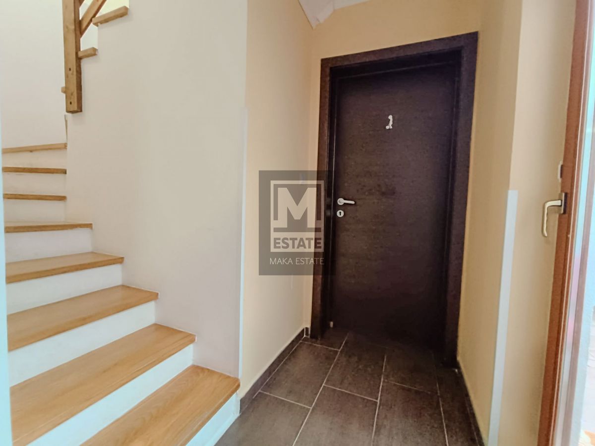 Pola, Dignano, Casa a schiera