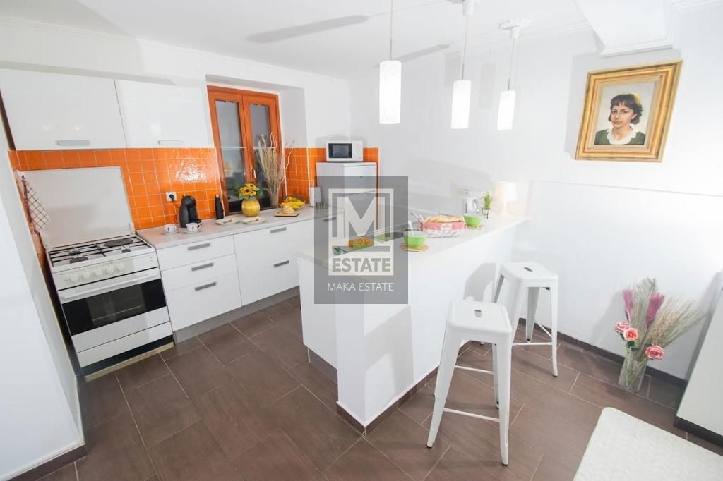 Pola, Dignano, Casa a schiera