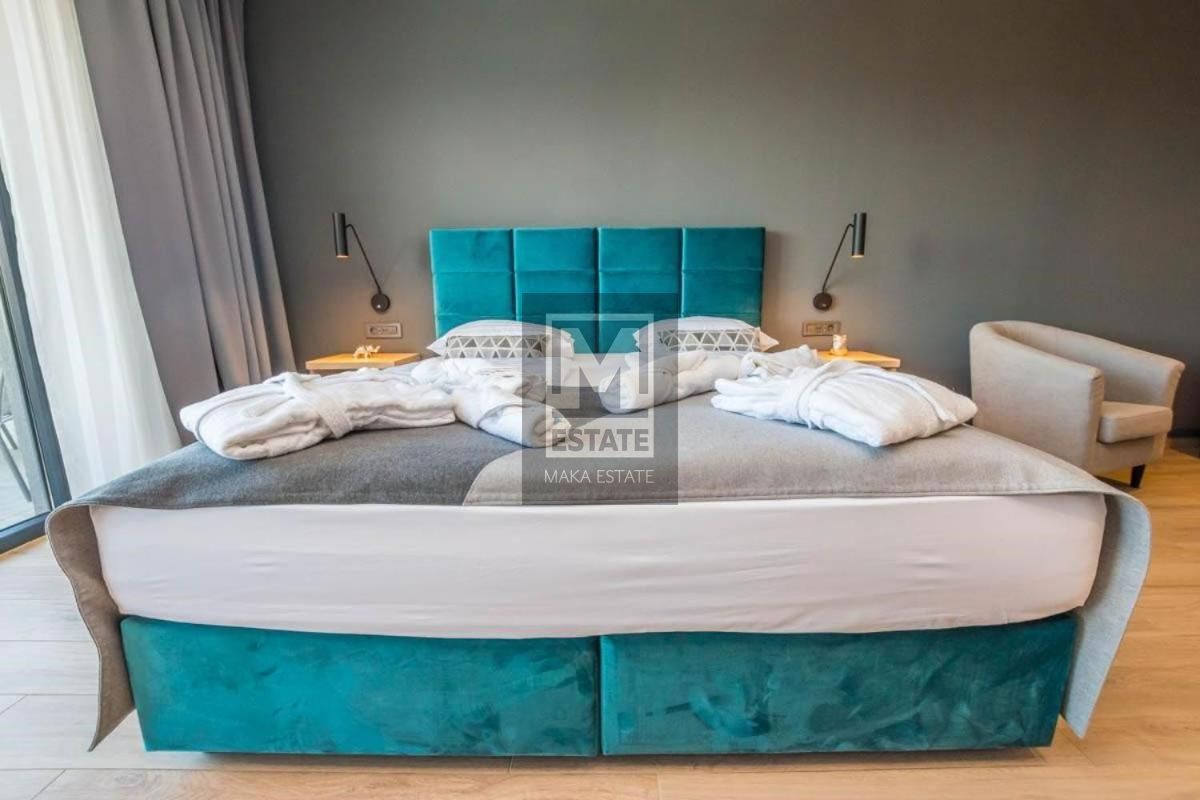 Parenzo, dintorni, ottimo hotel a 4 stelle vicino al mare!