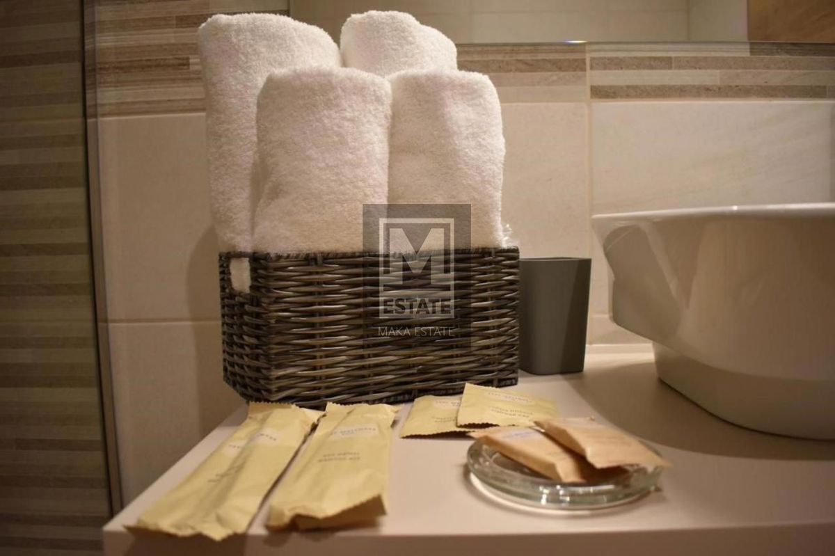 Parenzo, dintorni, ottimo hotel a 4 stelle vicino al mare!