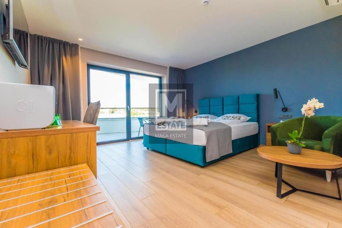 Parenzo, dintorni, ottimo hotel a 4 stelle vicino al mare!