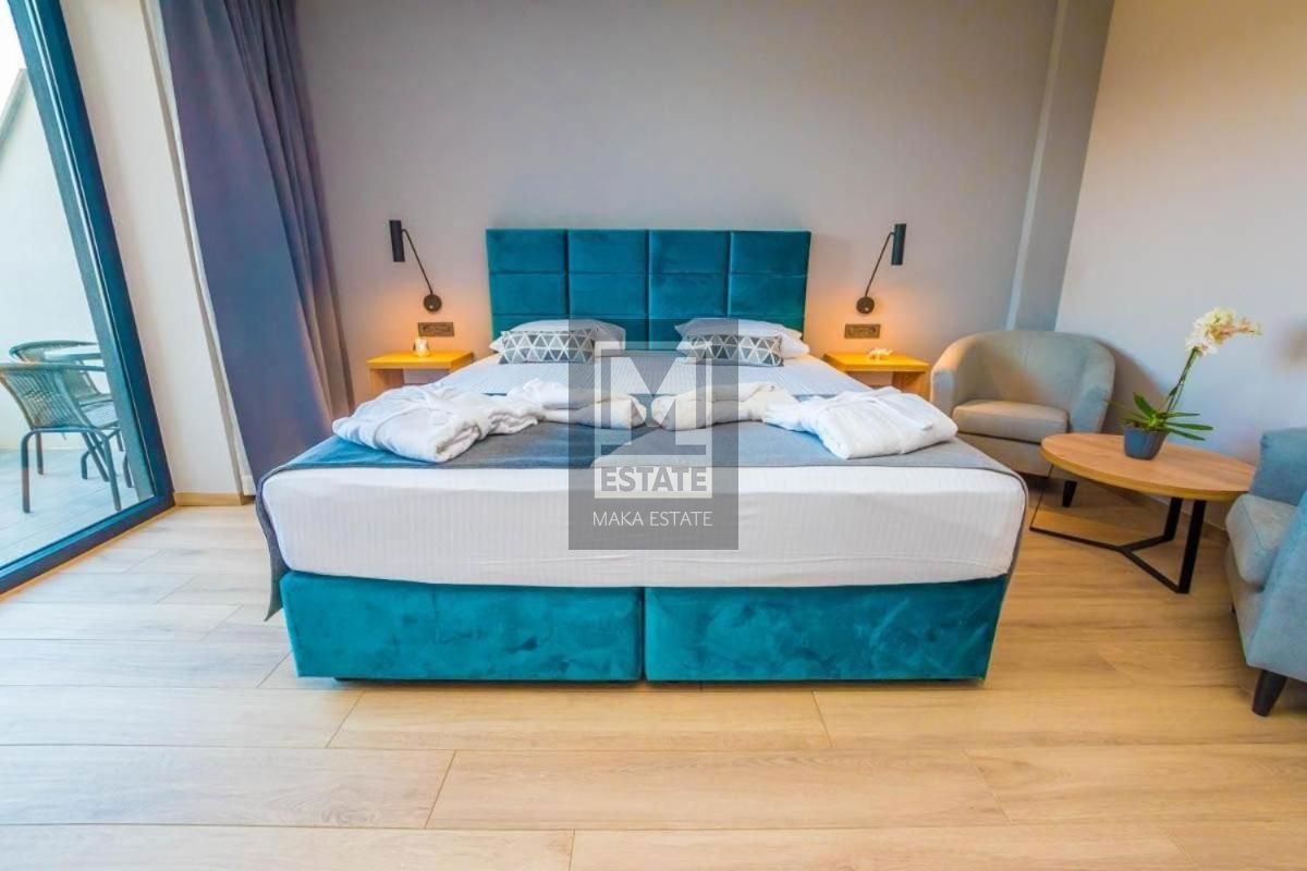 Parenzo, dintorni, ottimo hotel a 4 stelle vicino al mare!