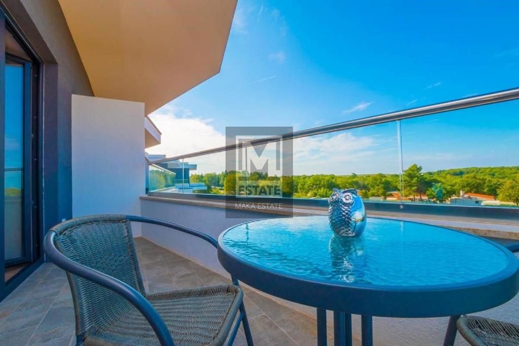 Parenzo, dintorni, ottimo hotel a 4 stelle vicino al mare!