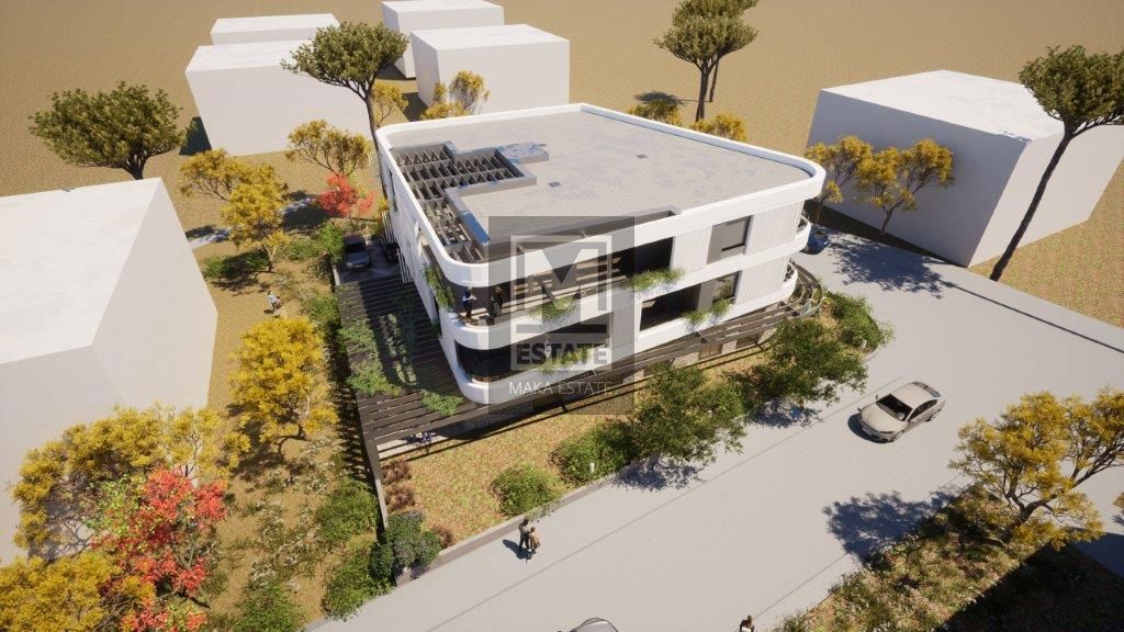 Umago, dintori, Appartamento al 1° piano di un edificio moderno