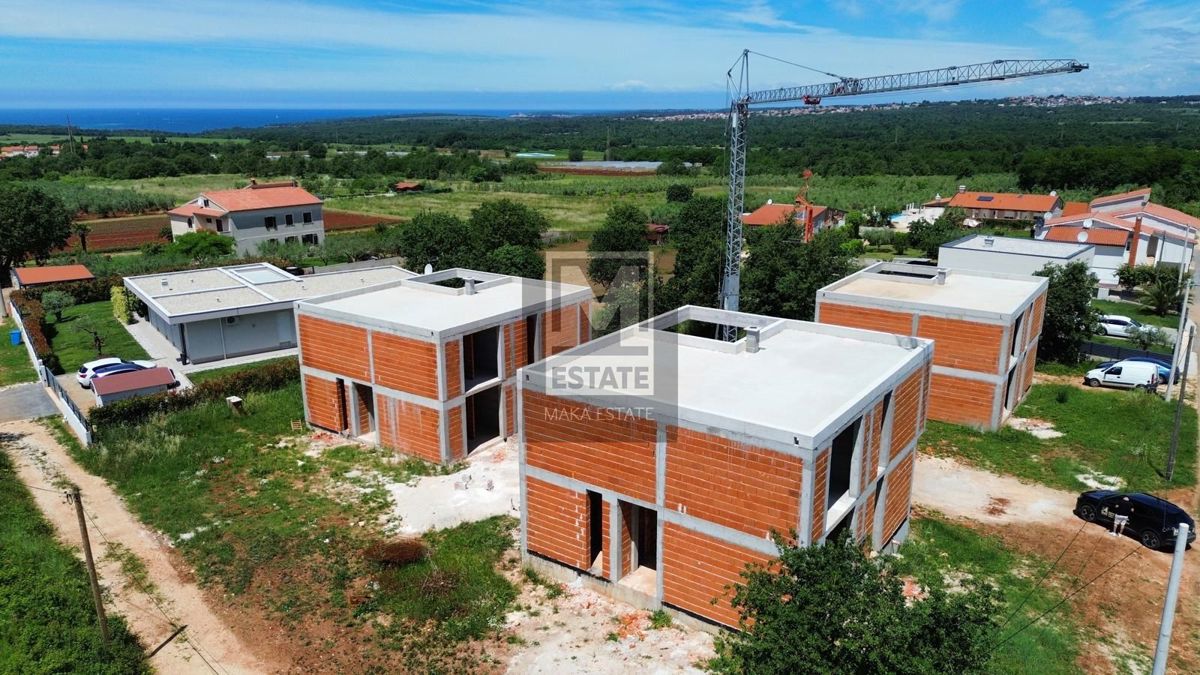 Parenzo, dintorni, casa nella fase Rohbau con vista aperta sul mare!