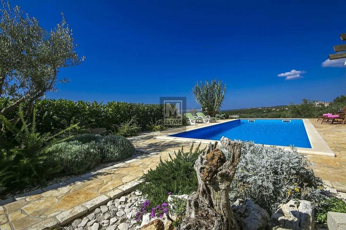 Parenzo, dintorni, fantastica villa con vista panoramica sul mare!