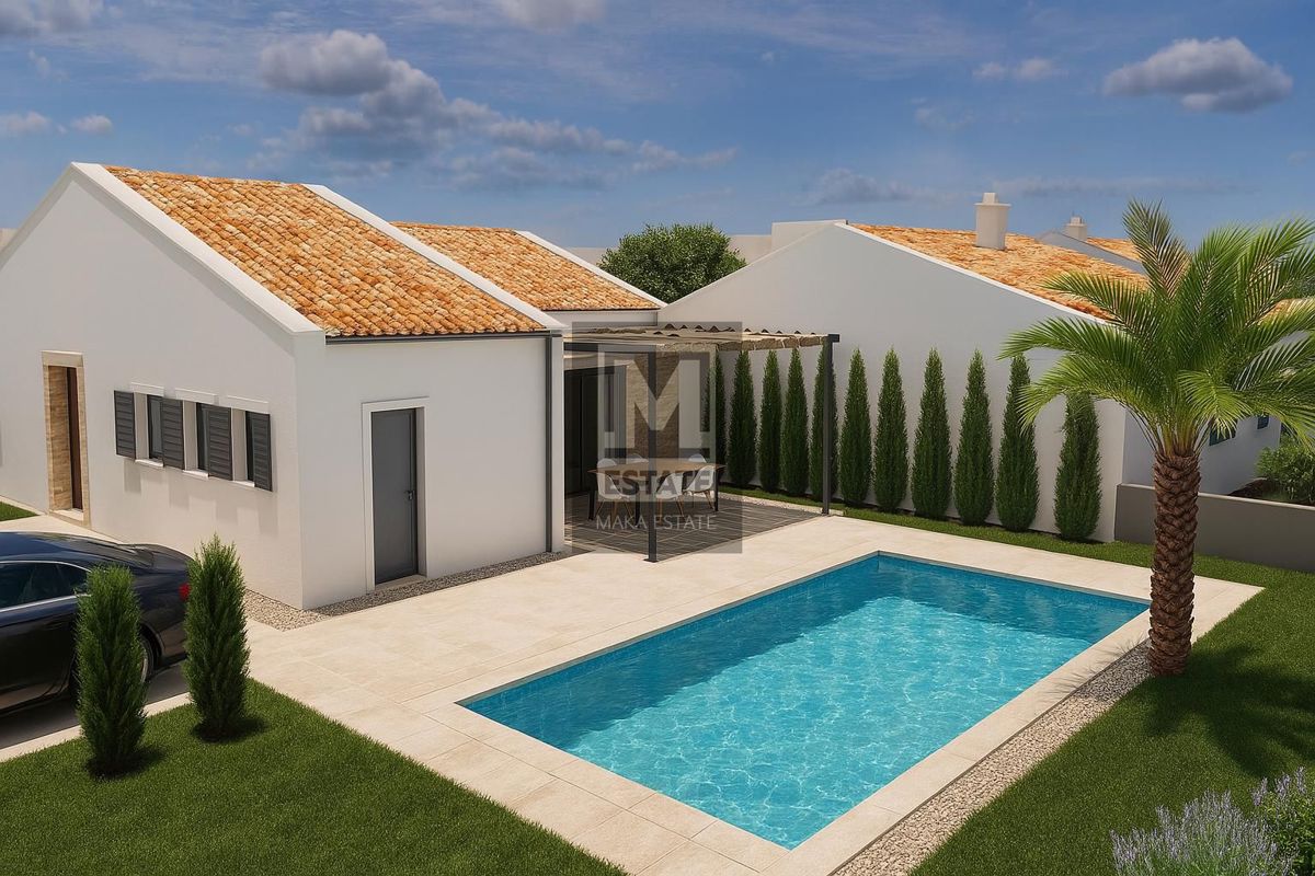 Parenzo, dintorni, casa al piano terra con piscina in costruzione!