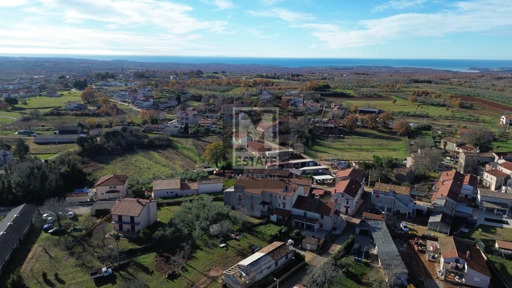 Parenzo, dintorni, terreno edificabile con progetto!