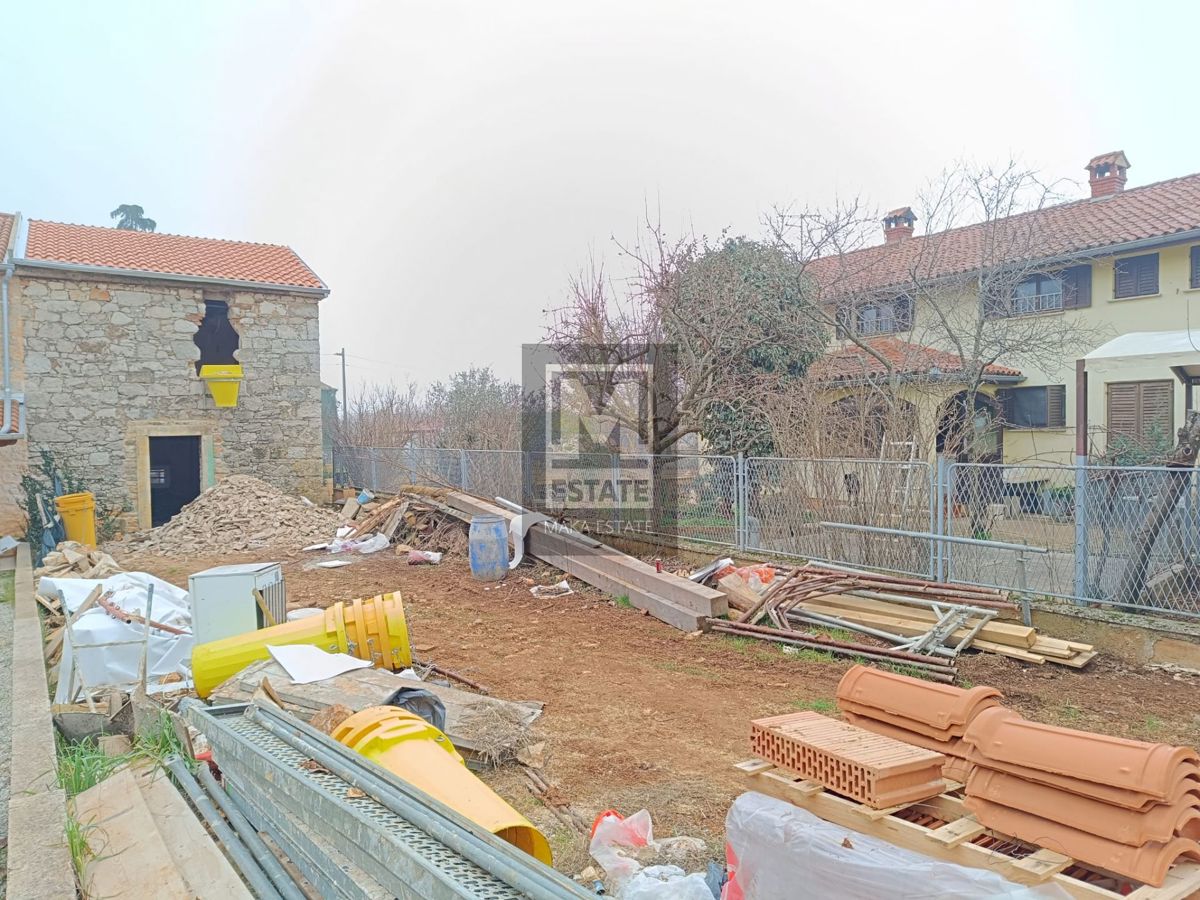 Parenzo, dintorni, casa a schiera con giardino