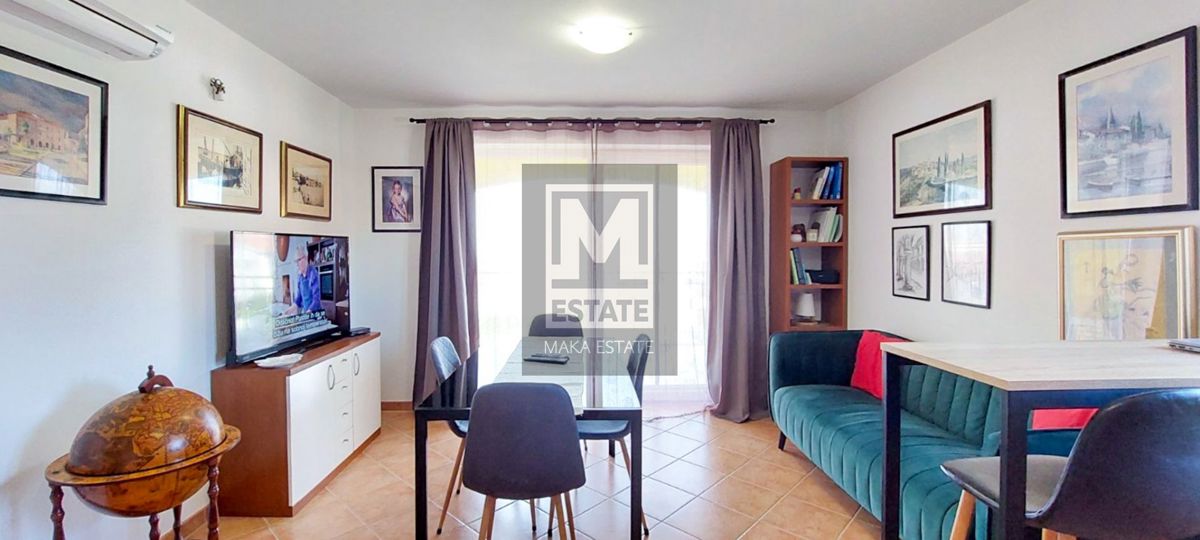 Parenzo, dintorni, appartamento bilocale al primo piano!