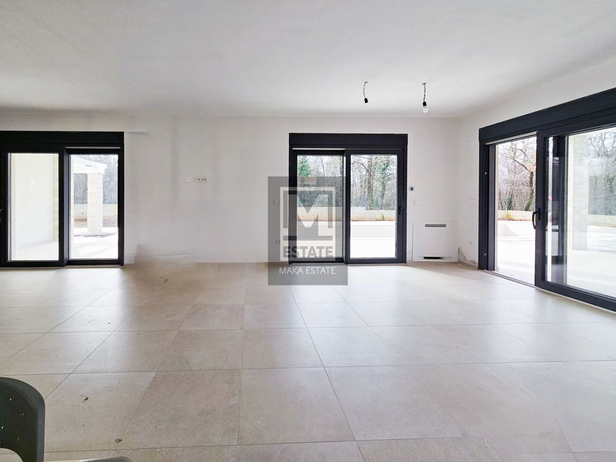 Parenzo, eccellente villa di lusso con piscina vicino al mare!