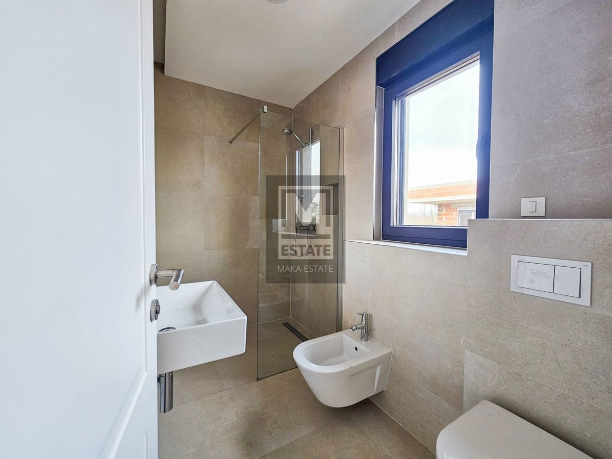 Parenzo, eccellente villa di lusso con piscina vicino al mare!