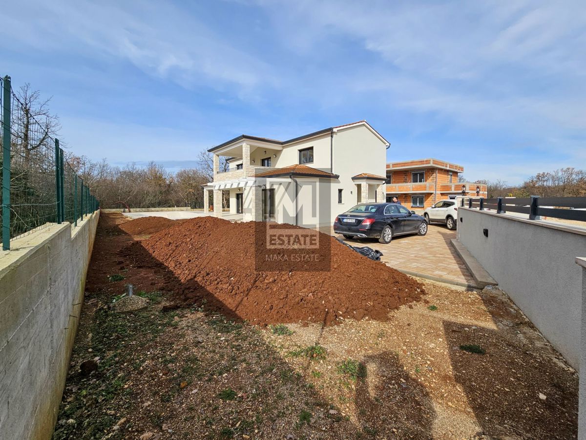 Parenzo, eccellente villa di lusso con piscina vicino al mare!