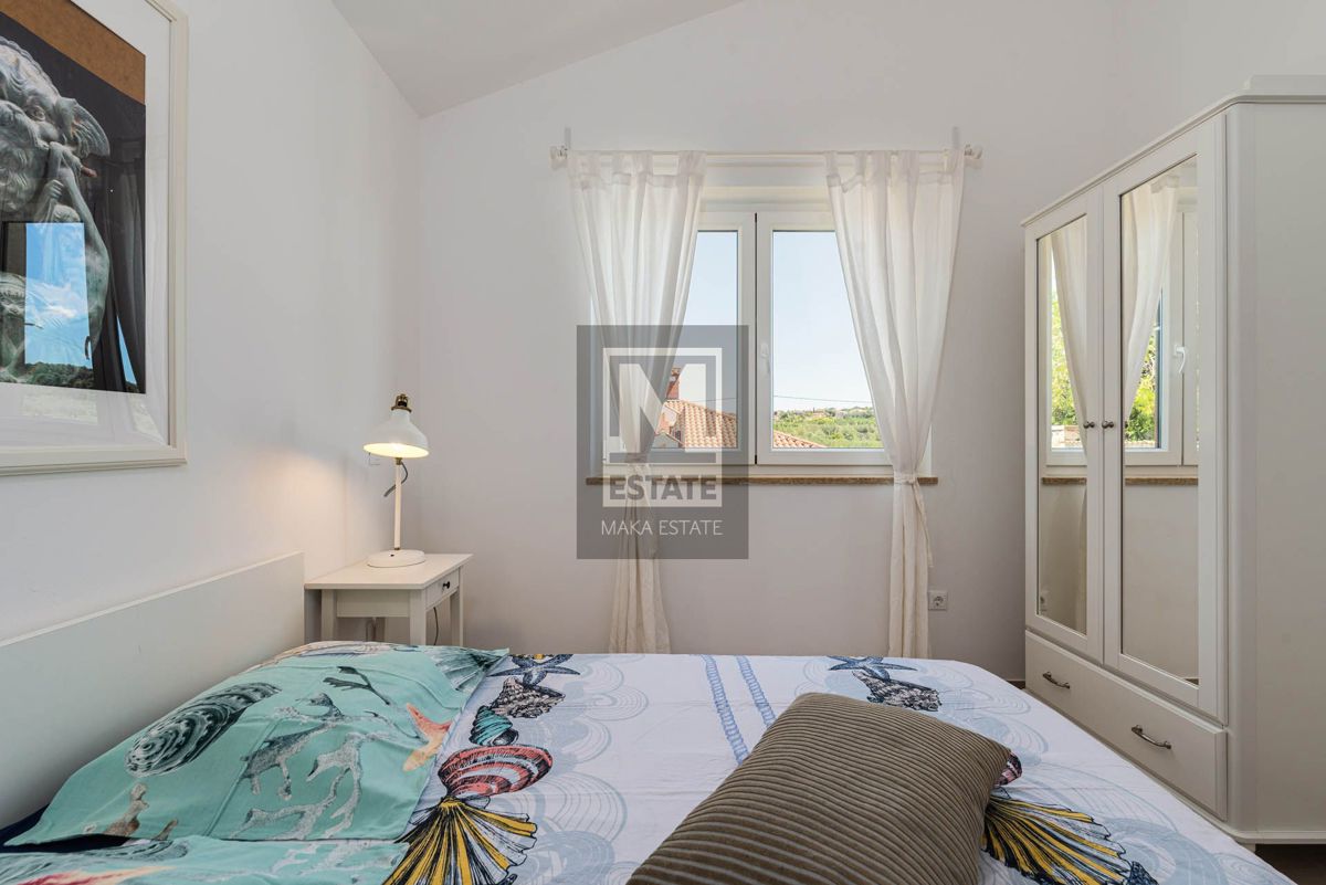 Parenzo, dintorni, bella casa con piscina in un posto tranquillo!