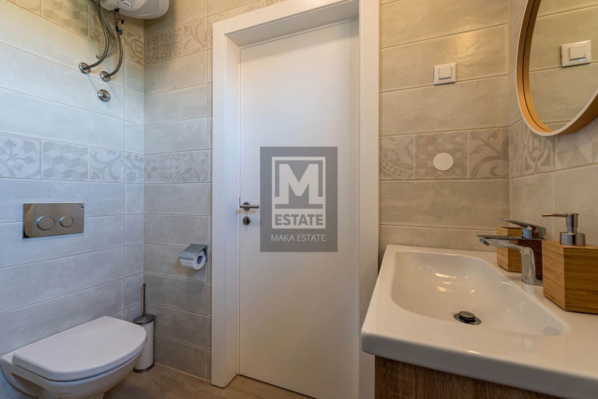 Parenzo, dintorni, bella casa con piscina in un posto tranquillo!