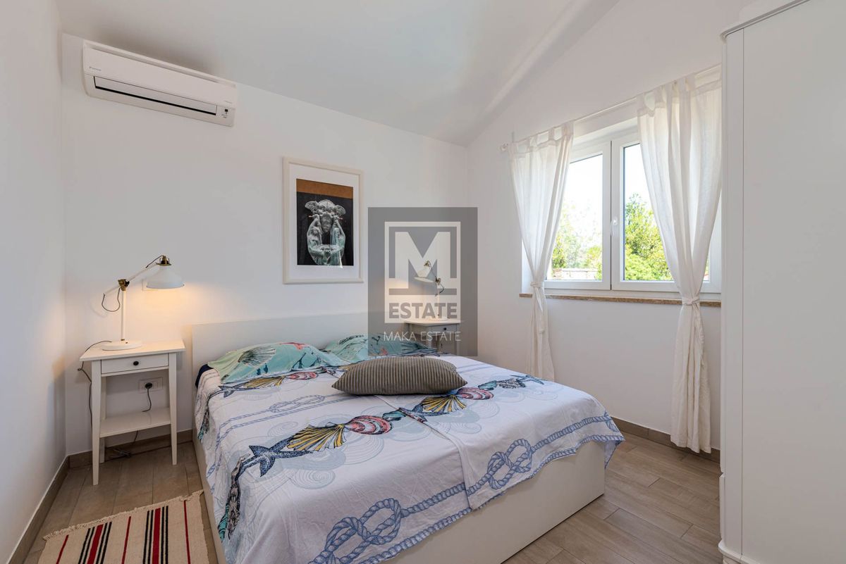 Parenzo, dintorni, bella casa con piscina in un posto tranquillo!