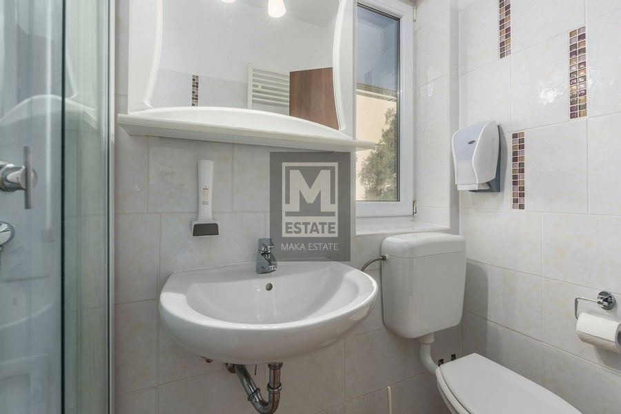Cittanova, dintorni, casa a schiera con piscina e 3 camere da letto
