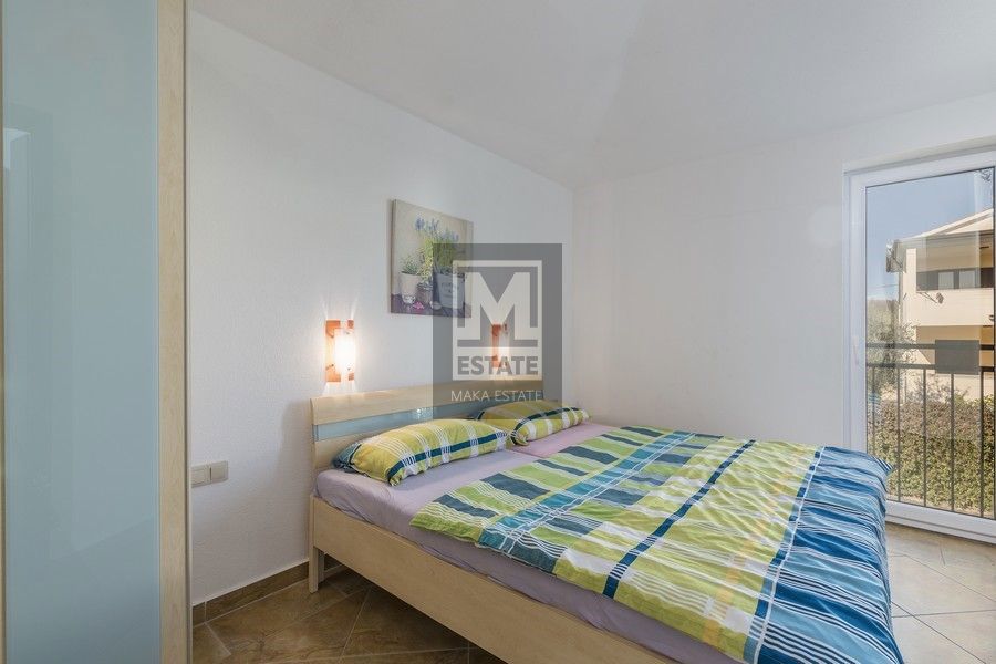 Cittanova, dintorni, casa a schiera con piscina e 3 camere da letto