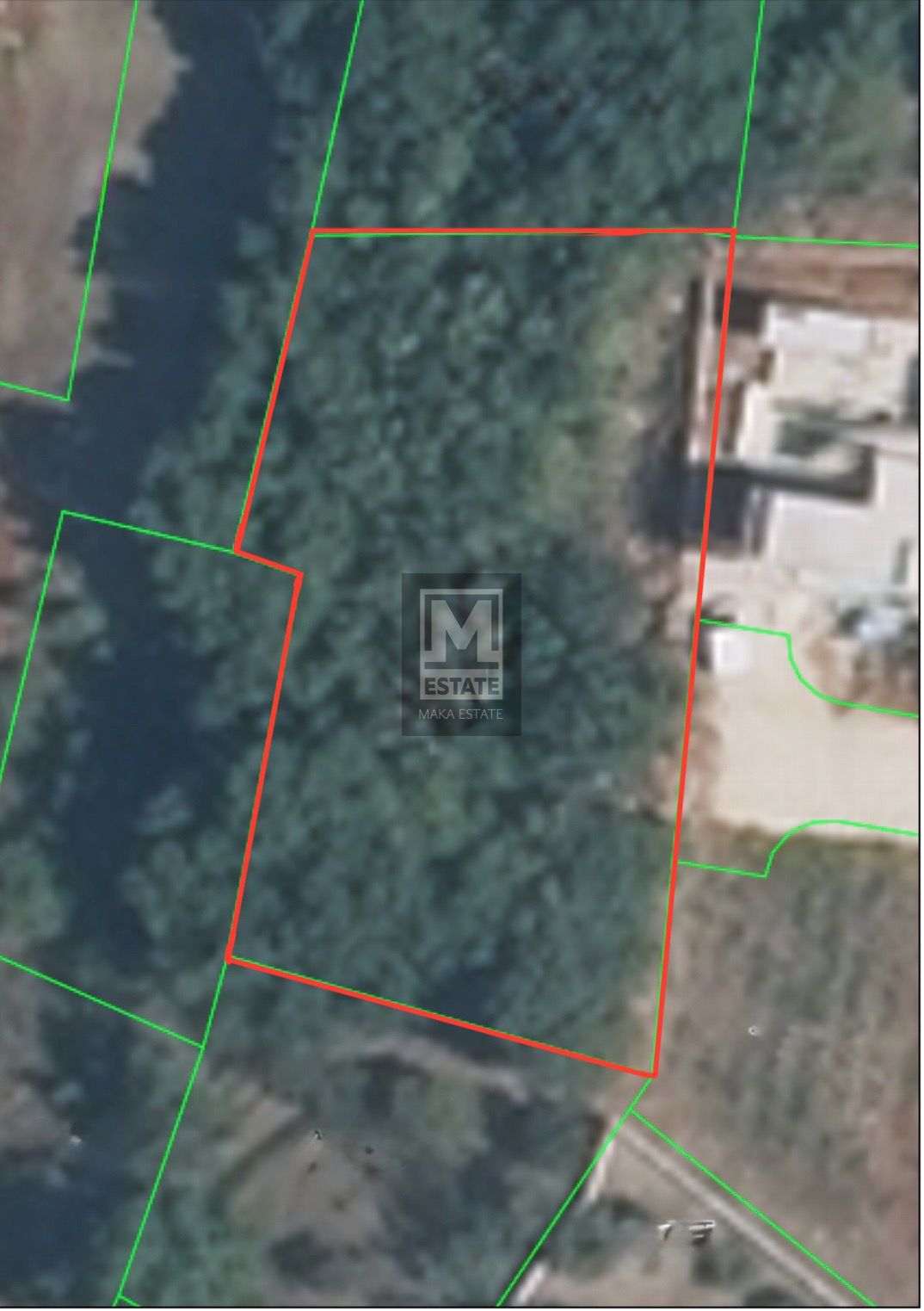 Parenzo, dintorni, terreno edificabile in posizione tranquilla