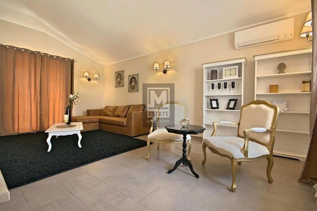 Parenzo, dintorni, villa rustica con vista aperta!