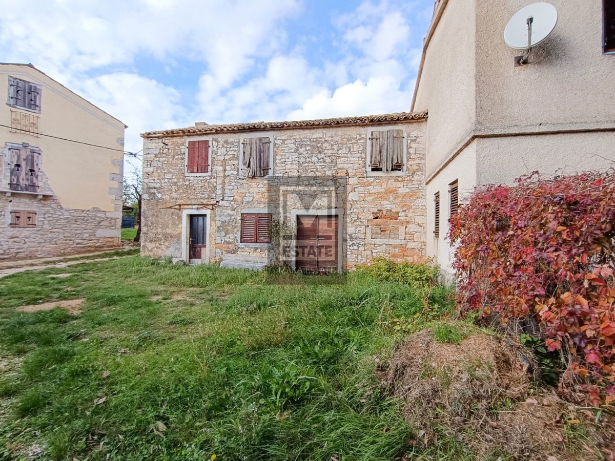 Parenzo, dintorni - Casa da ristrutturare