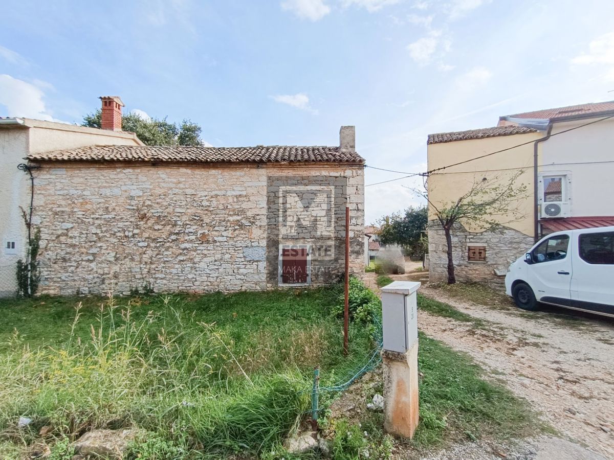 Parenzo, dintorni - Casa da ristrutturare