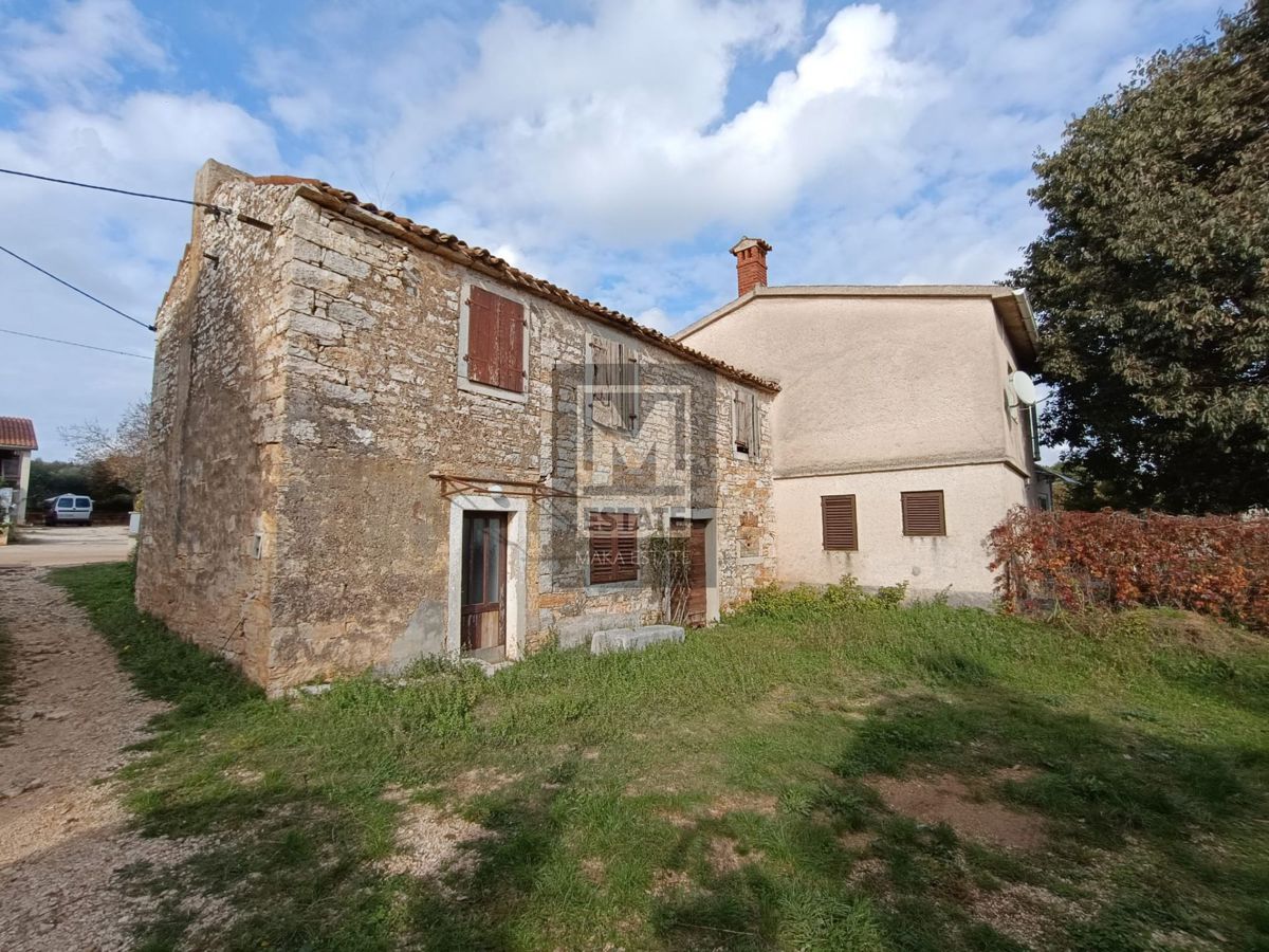 Parenzo, dintorni - Casa da ristrutturare