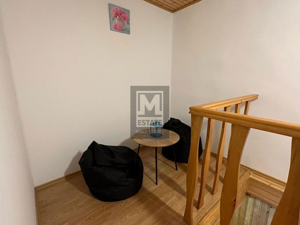 Parenzo, dintorni, Casa bifamiliare ristrutturata con giardino
