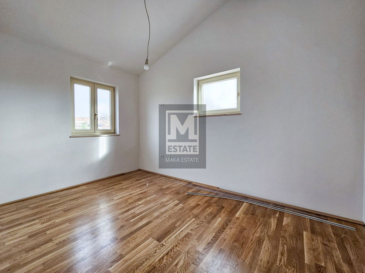 Parenzo, dintorni, casa con ampio giardino!