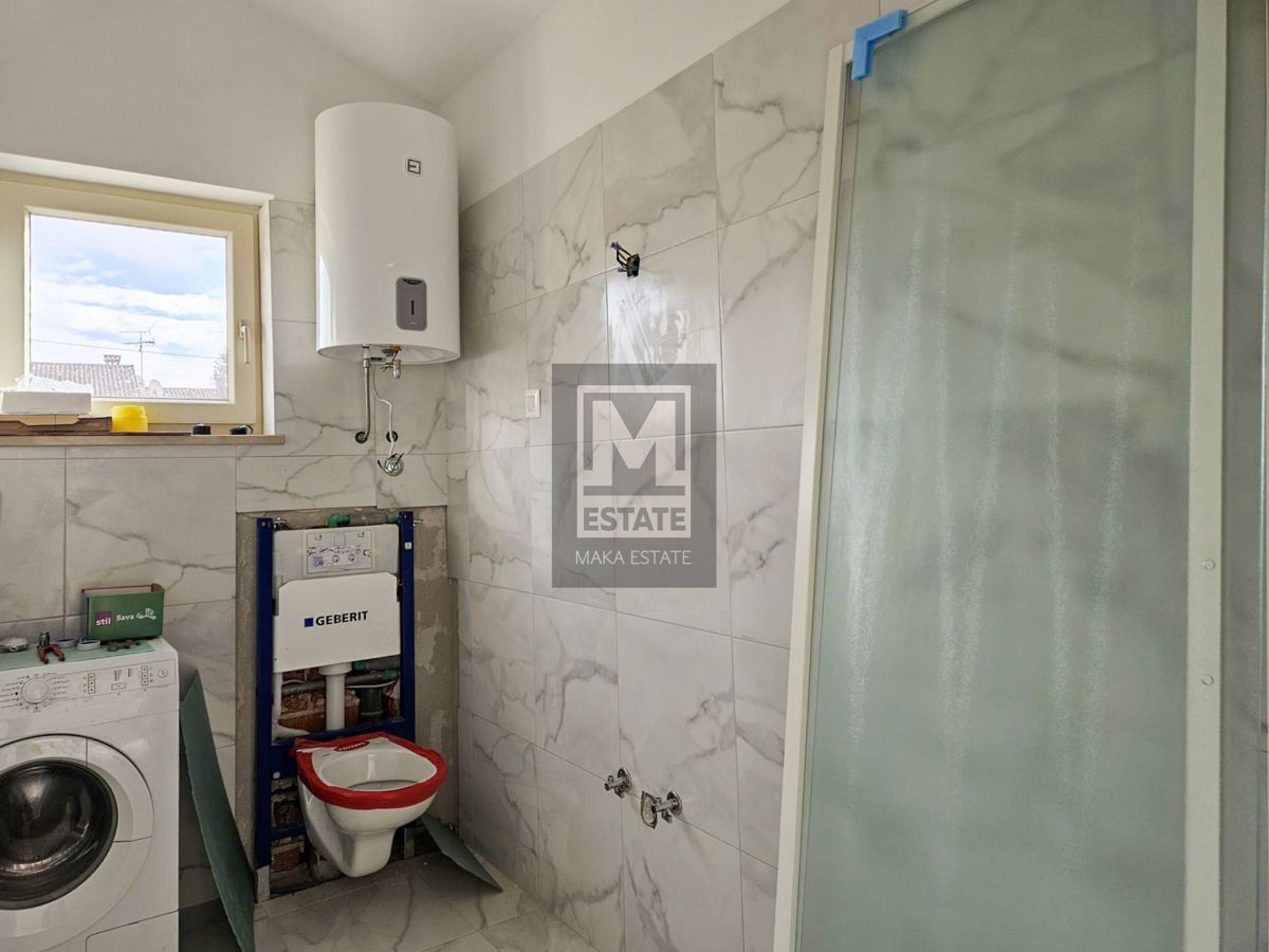 Parenzo, dintorni, casa con ampio giardino!