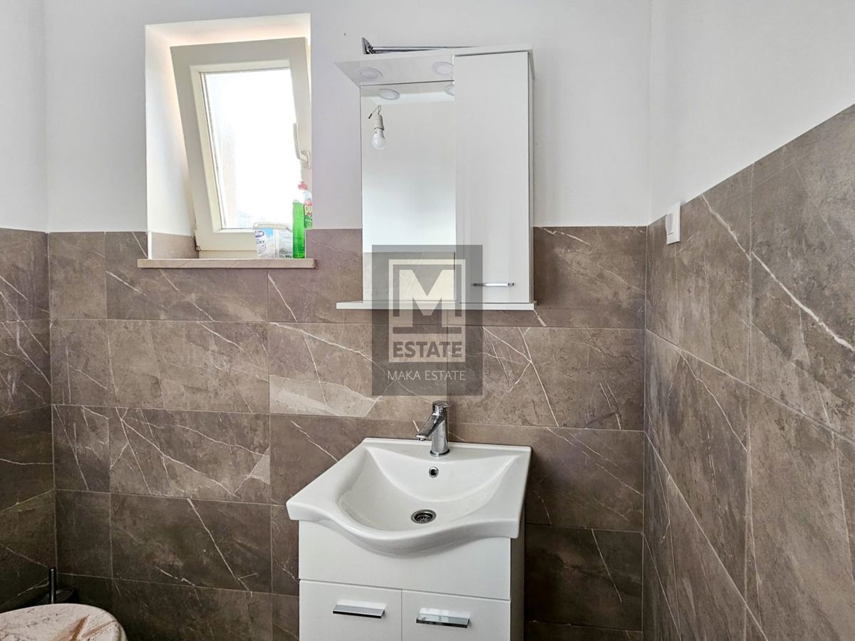 Parenzo, dintorni, casa con ampio giardino!