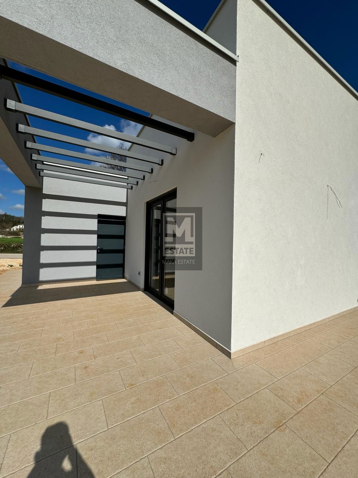 Parenzo, dintorni, Casa ad un piano con piscina in una posizione tranquilla