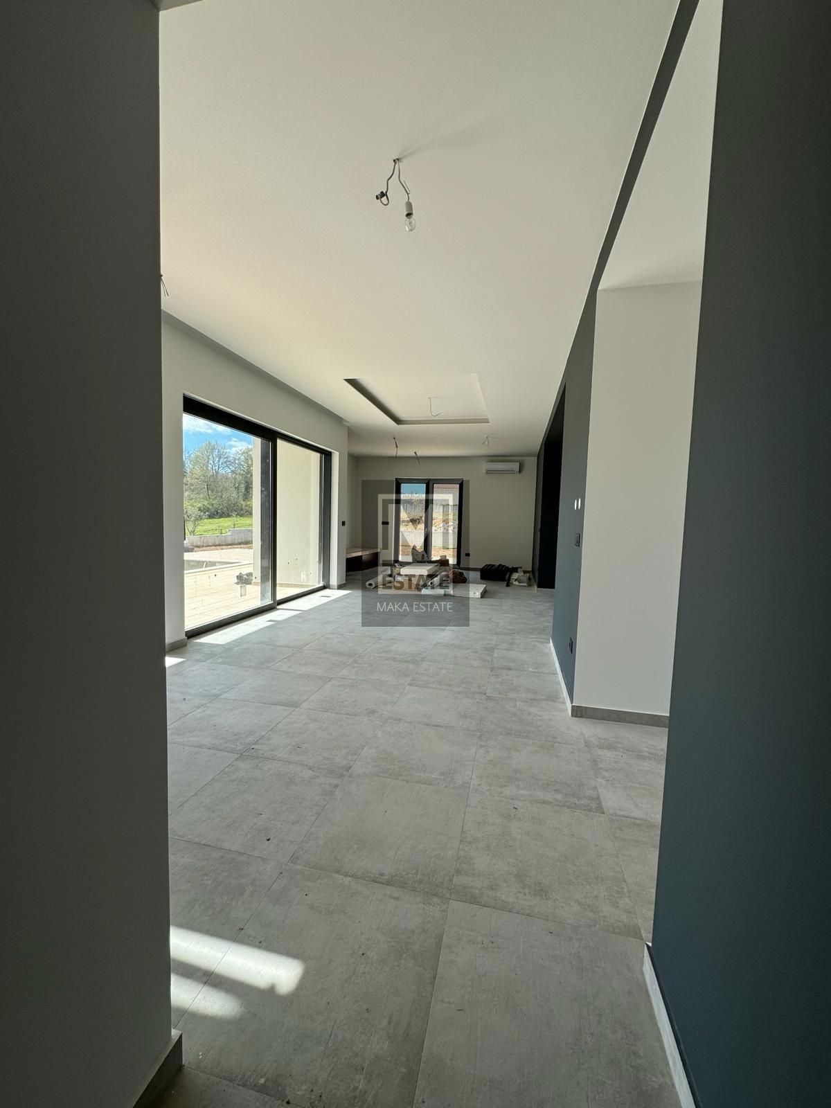 Parenzo, dintorni, Casa ad un piano con piscina in una posizione tranquilla