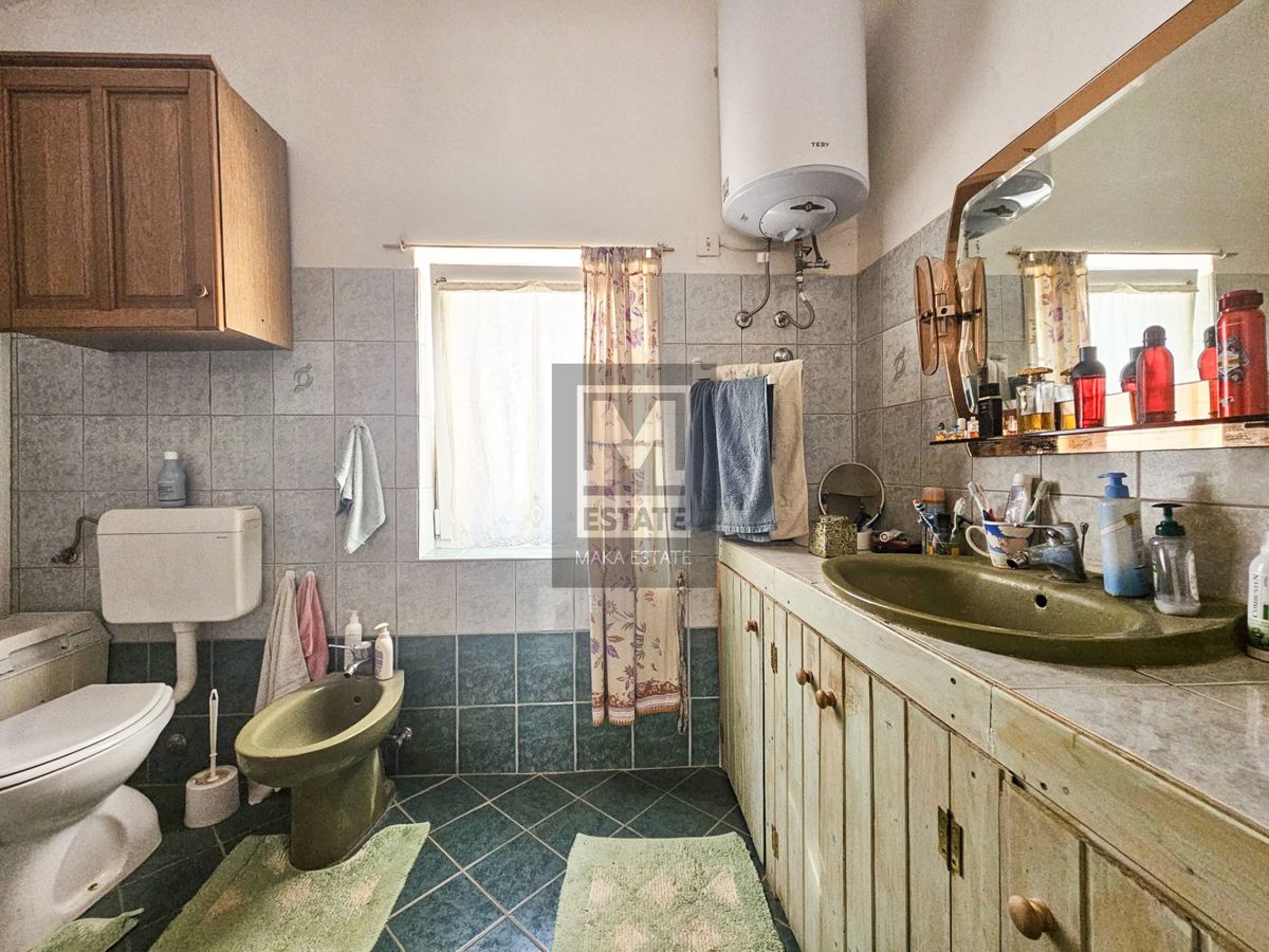 Parenzo, dintorni, affascinante casa autoctona ristrutturata