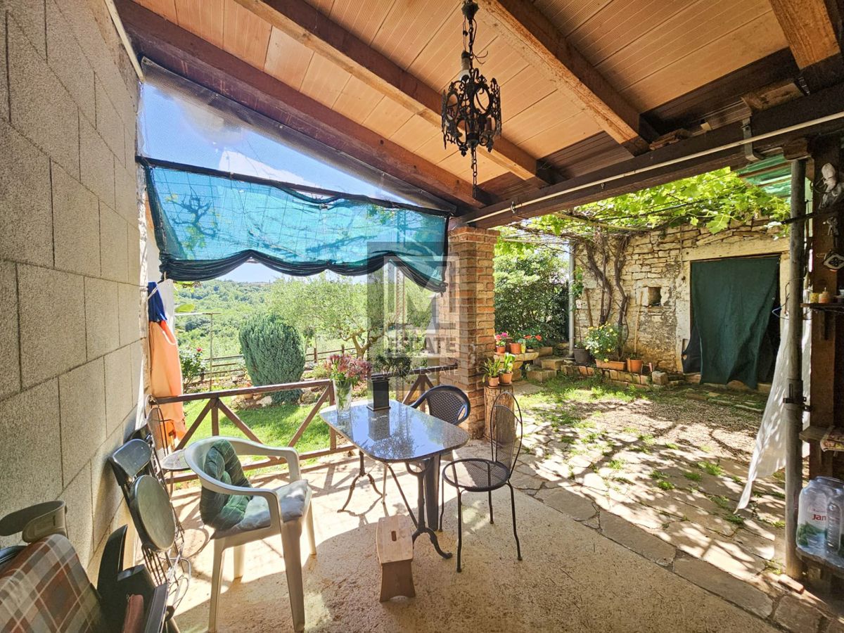 Parenzo, dintorni, affascinante casa autoctona ristrutturata