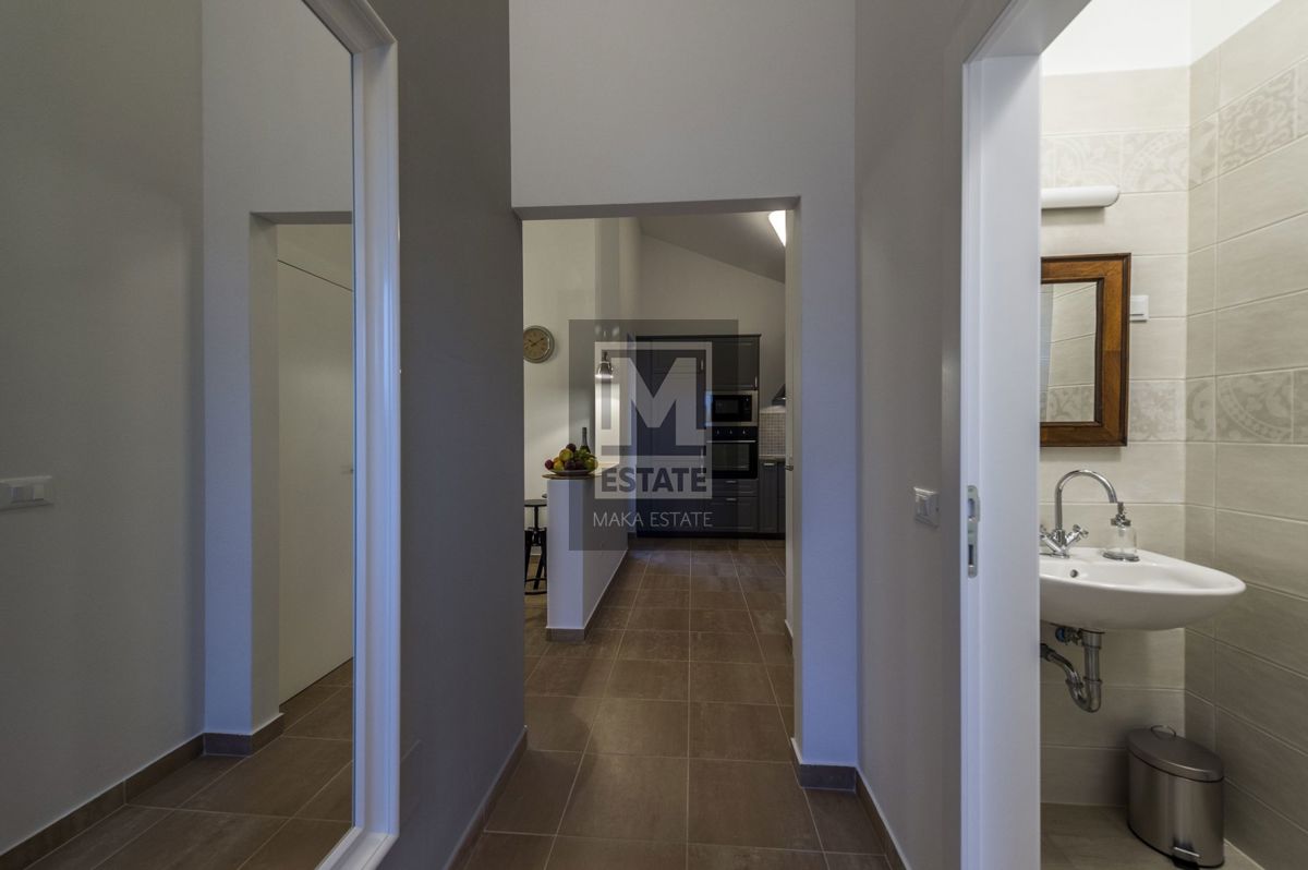 Parenzo, dintorni, affascinante casa unifamiliare con piscina!
