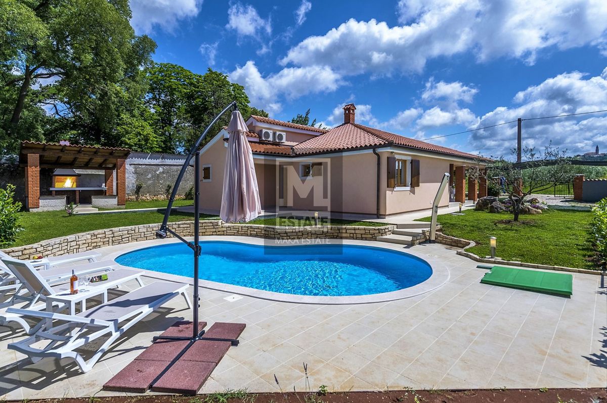Parenzo, dintorni, affascinante casa unifamiliare con piscina!