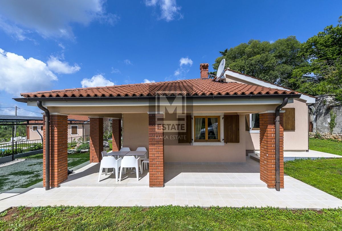 Parenzo, dintorni, affascinante casa unifamiliare con piscina!