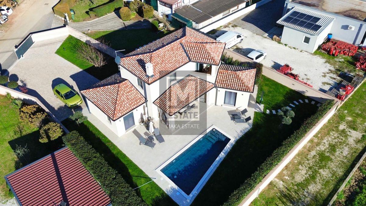 Parenzo, Bellissima villa con piscina!