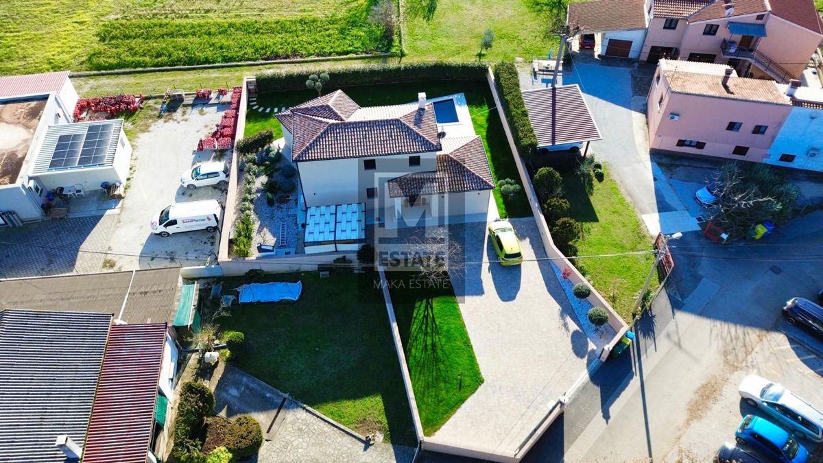 Parenzo, Bellissima villa con piscina!