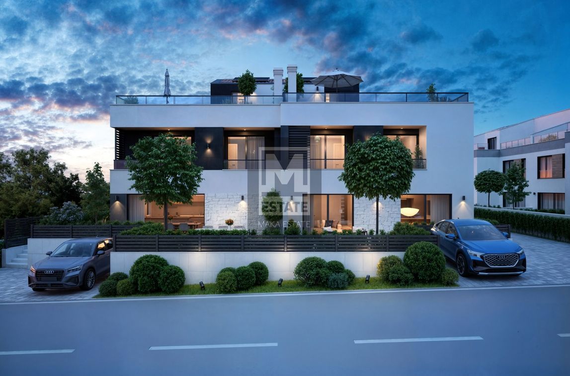 Parenzo, dintorni, casa a schiera a 2 km dal mare!