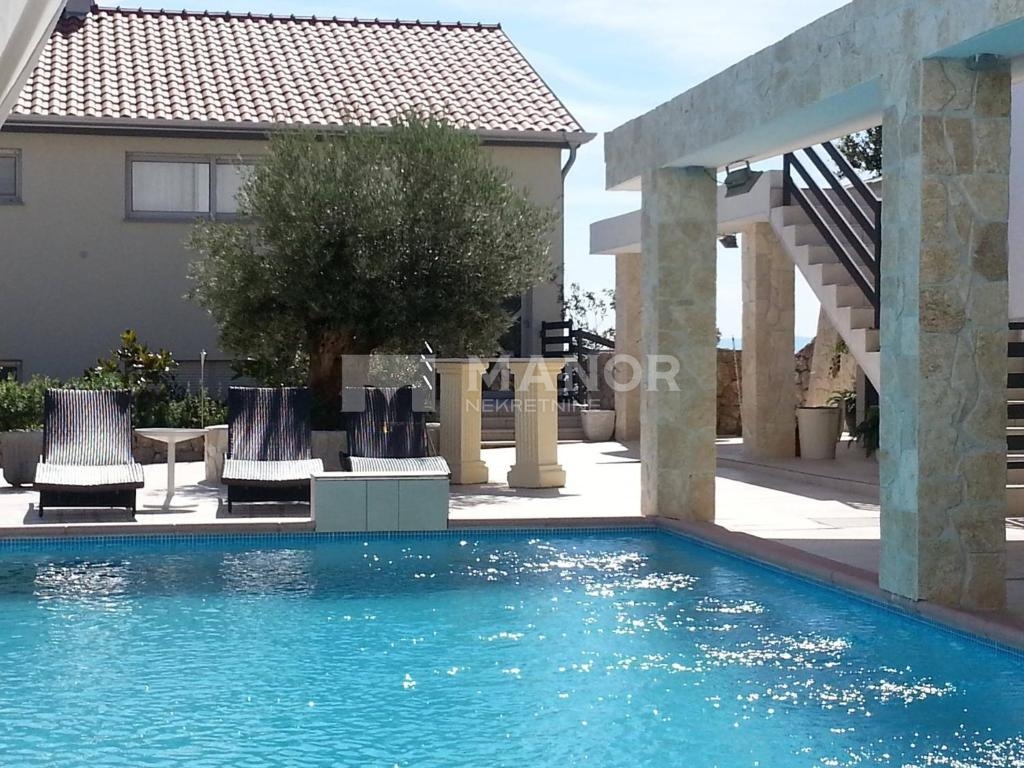 Casa Dramalj, Crikvenica, 370m2