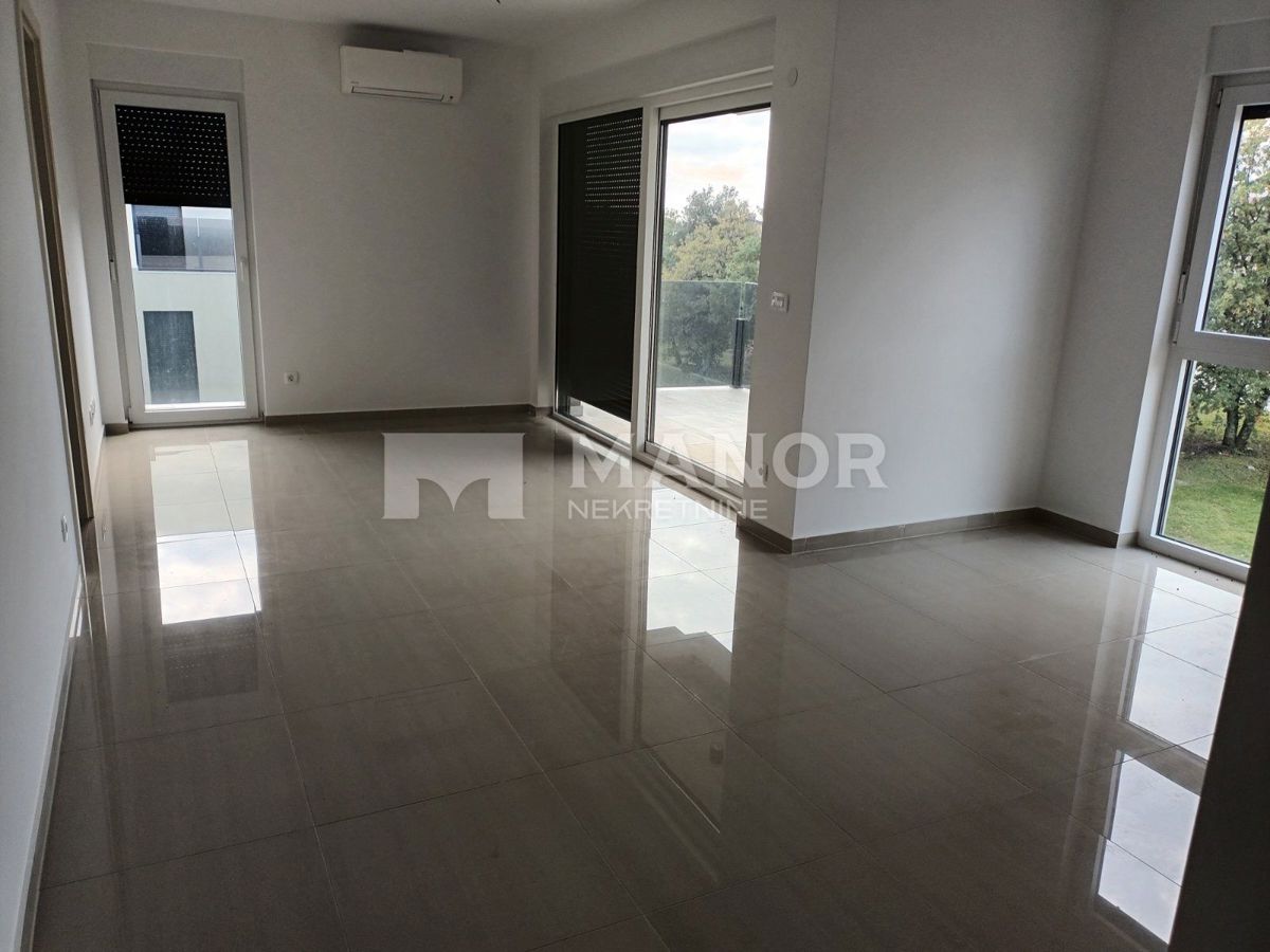 Appartamento Baderna, Poreč, 69,25m2